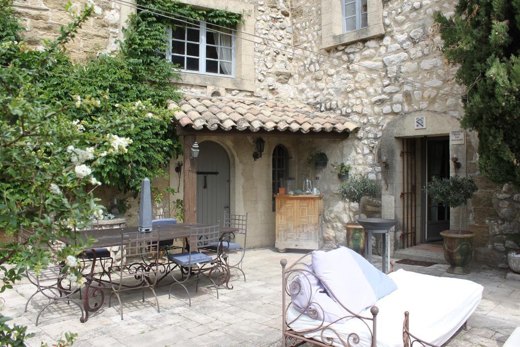 Chateau De Vedène מראה חיצוני תמונה